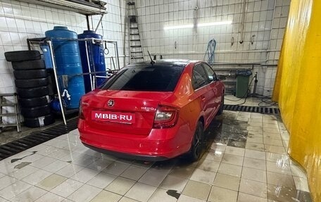 Skoda Rapid I, 2018 год, 1 290 000 рублей, 4 фотография