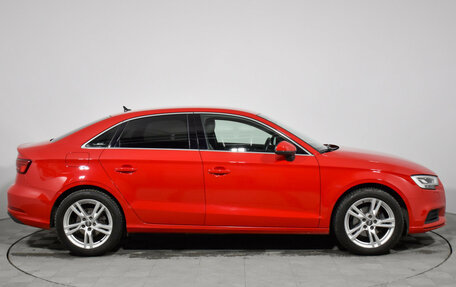 Audi A3, 2019 год, 2 290 000 рублей, 4 фотография