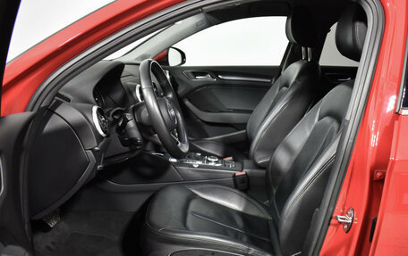 Audi A3, 2019 год, 2 290 000 рублей, 10 фотография