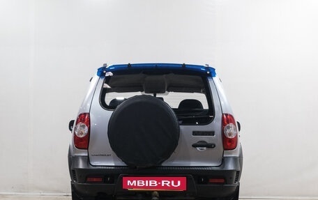 Chevrolet Niva I рестайлинг, 2010 год, 439 000 рублей, 6 фотография