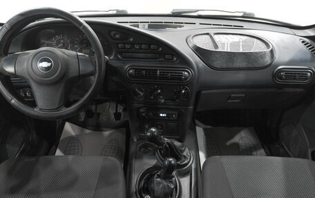 Chevrolet Niva I рестайлинг, 2010 год, 439 000 рублей, 14 фотография