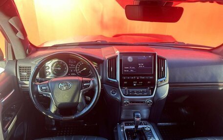 Toyota Land Cruiser 200, 2020 год, 9 450 000 рублей, 20 фотография
