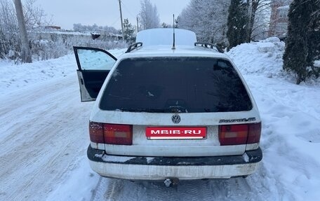 Volkswagen Passat B4, 1993 год, 100 000 рублей, 4 фотография