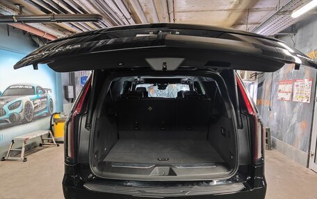 Cadillac Escalade V, 2022 год, 9 000 000 рублей, 5 фотография