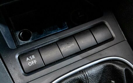 Volkswagen Golf VI, 2010 год, 590 000 рублей, 25 фотография