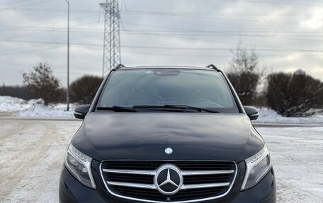 Mercedes-Benz V-Класс, 2015 год, 3 900 000 рублей, 1 фотография