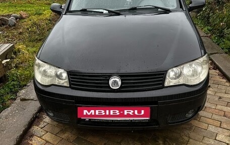 Fiat Albea I рестайлинг, 2009 год, 100 000 рублей, 2 фотография