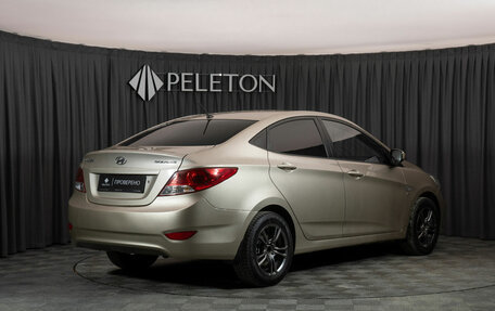 Hyundai Solaris II рестайлинг, 2012 год, 890 000 рублей, 5 фотография