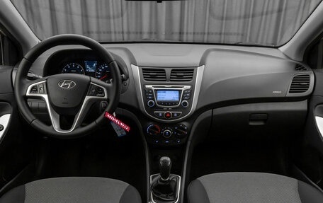 Hyundai Solaris II рестайлинг, 2012 год, 890 000 рублей, 10 фотография