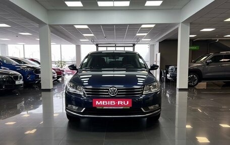 Volkswagen Passat B7, 2012 год, 1 275 000 рублей, 3 фотография