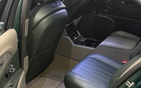 Bentley Flying Spur, 2021 год, 26 000 000 рублей, 4 фотография