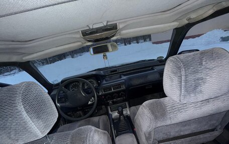 Mitsubishi Galant VIII, 1989 год, 180 000 рублей, 9 фотография