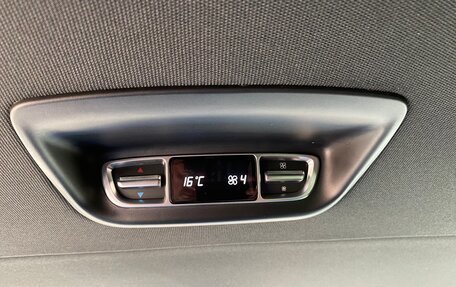 Mercedes-Benz V-Класс, 2016 год, 4 950 000 рублей, 14 фотография