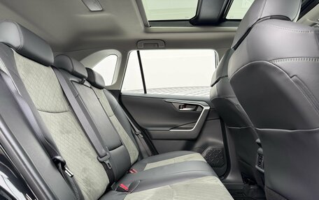 Toyota RAV4, 2025 год, 4 150 000 рублей, 17 фотография