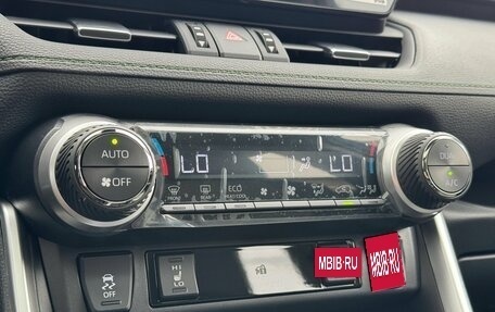 Toyota RAV4, 2025 год, 4 150 000 рублей, 20 фотография