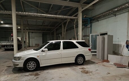 Toyota Vista V30, 2000 год, 400 000 рублей, 2 фотография