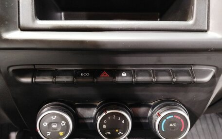 Renault Duster, 2022 год, 1 620 000 рублей, 10 фотография