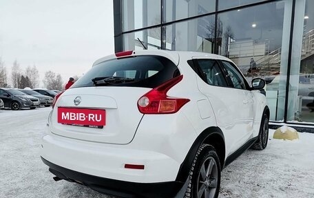 Nissan Juke II, 2014 год, 990 000 рублей, 6 фотография