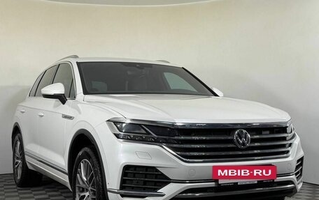Volkswagen Touareg III, 2019 год, 5 100 000 рублей, 3 фотография