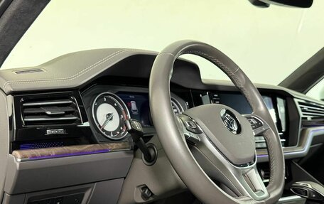 Volkswagen Touareg III, 2019 год, 5 100 000 рублей, 9 фотография