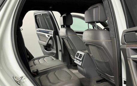 Volkswagen Touareg III, 2019 год, 5 100 000 рублей, 15 фотография