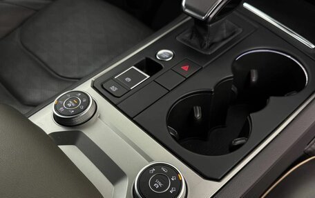 Volkswagen Touareg III, 2019 год, 5 100 000 рублей, 20 фотография