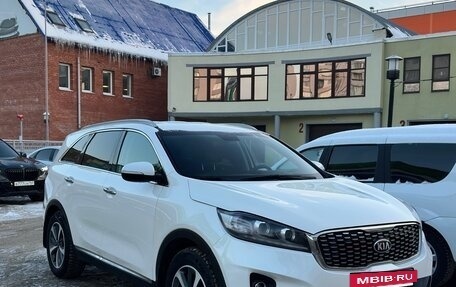 KIA Sorento III Prime рестайлинг, 2018 год, 2 000 000 рублей, 2 фотография