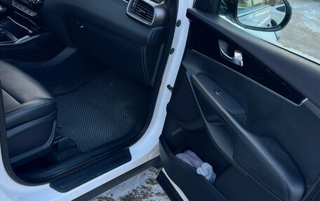 KIA Sorento III Prime рестайлинг, 2018 год, 2 000 000 рублей, 13 фотография