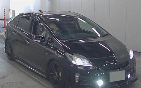 Toyota Prius, 2012 год, 1 450 000 рублей, 7 фотография