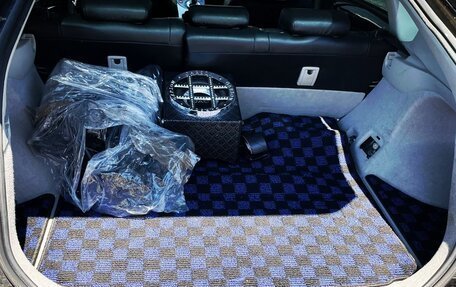 Toyota Prius, 2012 год, 1 450 000 рублей, 12 фотография