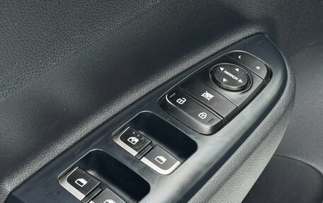 KIA Rio IV, 2018 год, 1 390 000 рублей, 17 фотография