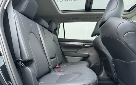 Toyota Highlander, 2025 год, 5 798 000 рублей, 17 фотография