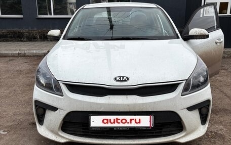 KIA Rio IV, 2018 год, 1 010 000 рублей, 1 фотография