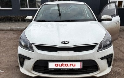 KIA Rio IV, 2018 год, 1 010 000 рублей, 1 фотография