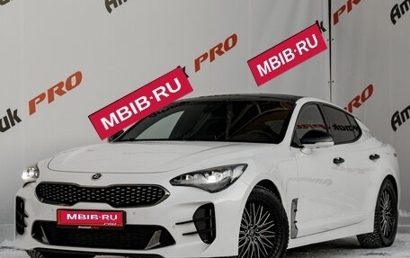 KIA Stinger I, 2018 год, 2 750 000 рублей, 1 фотография
