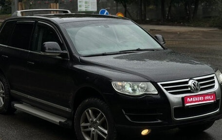 Volkswagen Touareg III, 2008 год, 1 090 000 рублей, 1 фотография