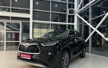 Toyota Highlander, 2025 год, 5 990 000 рублей, 1 фотография
