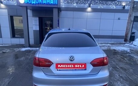 Volkswagen Jetta VI, 2012 год, 1 050 000 рублей, 7 фотография