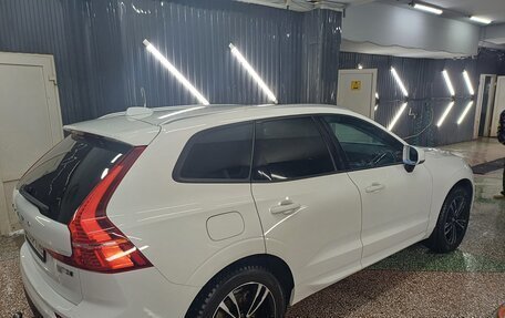 Volvo XC60 II, 2019 год, 3 350 000 рублей, 2 фотография