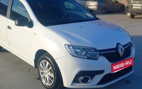 Renault Logan II, 2018 год, 685 000 рублей, 13 фотография