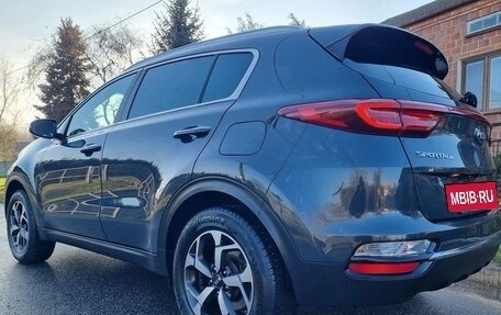 KIA Sportage IV рестайлинг, 2019 год, 1 550 000 рублей, 5 фотография