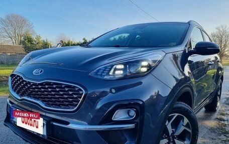 KIA Sportage IV рестайлинг, 2019 год, 1 550 000 рублей, 2 фотография