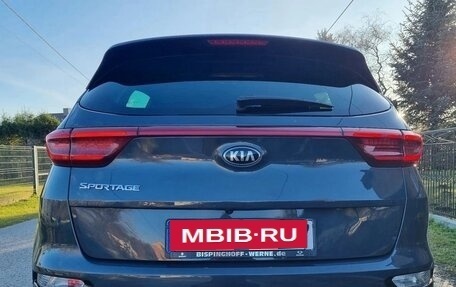KIA Sportage IV рестайлинг, 2019 год, 1 550 000 рублей, 7 фотография