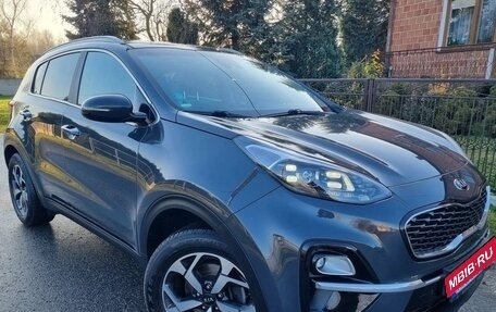 KIA Sportage IV рестайлинг, 2019 год, 1 550 000 рублей, 22 фотография