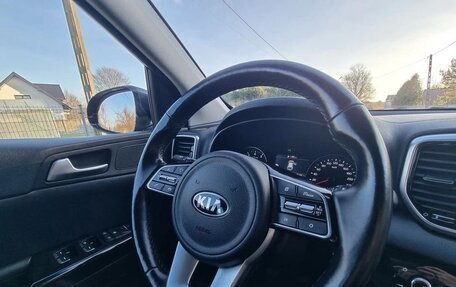 KIA Sportage IV рестайлинг, 2019 год, 1 550 000 рублей, 33 фотография