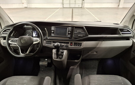 Volkswagen Caravelle T6 рестайлинг, 2021 год, 4 682 950 рублей, 14 фотография