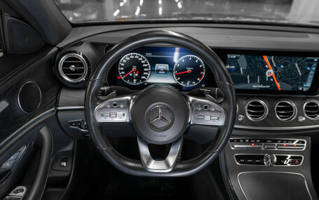 Mercedes-Benz E-Класс, 2018 год, 3 640 000 рублей, 10 фотография