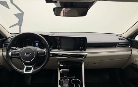 KIA K5, 2020 год, 2 649 900 рублей, 10 фотография