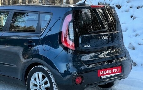 KIA Soul II рестайлинг, 2018 год, 1 349 000 рублей, 10 фотография