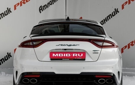 KIA Stinger I, 2018 год, 2 750 000 рублей, 6 фотография